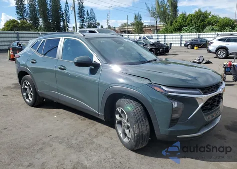 2025 Chevrolet Trax 1Lt z USA, uszkodzony, nr VIN KL77LHEPXSC025402